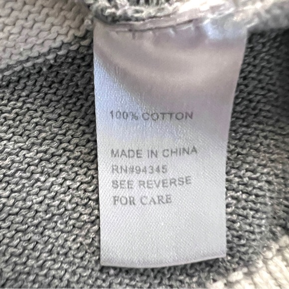 Boston Proper V-Neck Gray and White Striped 3/4 Sleeve Sweater Size XS EUC - Picture 6 of 7